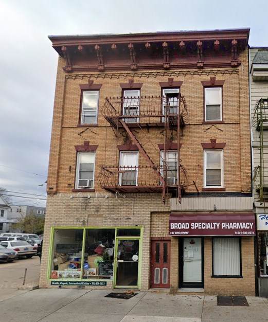 737 Broadway - Photo 1