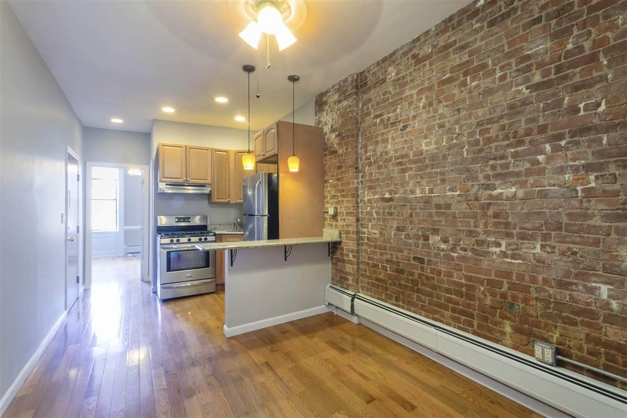 145 Brunswick St - Photo 1