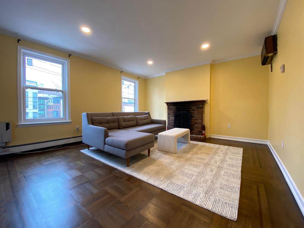 18 Bright St - Photo 1