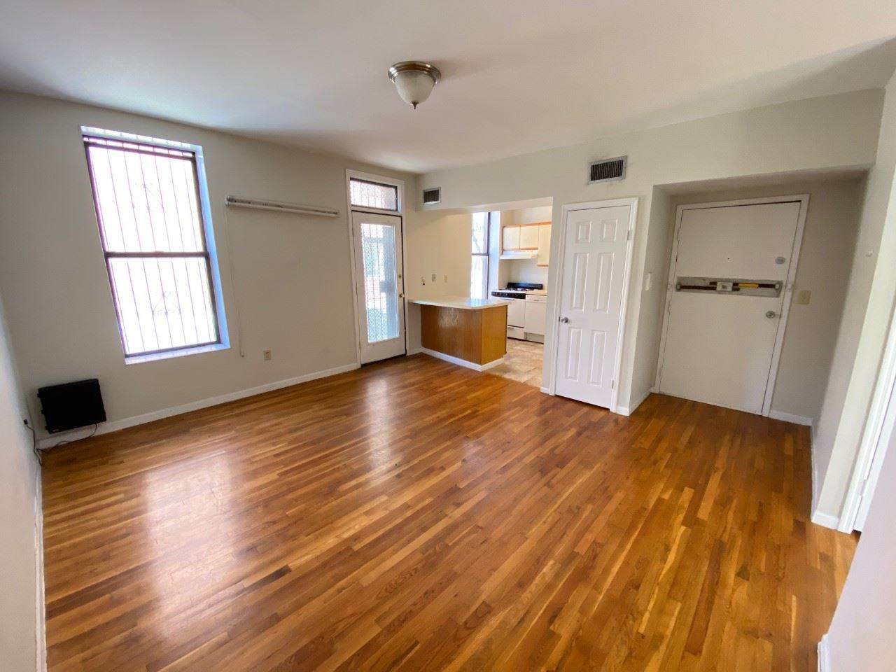 547 Jersey Ave - Photo 1