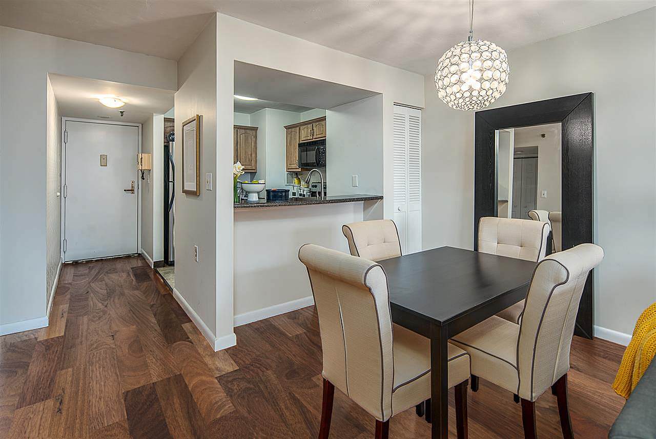 551 Observer Highway - Photo 1