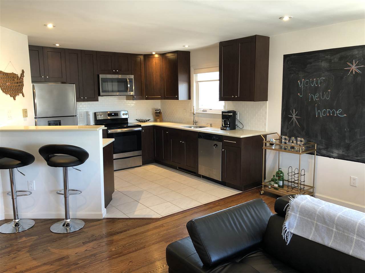 60 Chestnut Ave - Photo 1