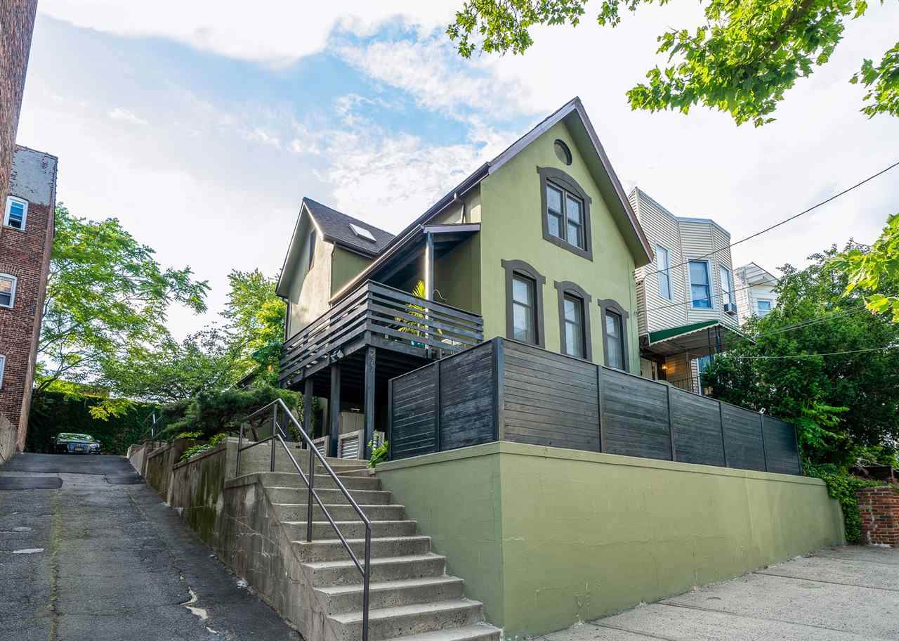 277 Sherman Ave - Photo 1
