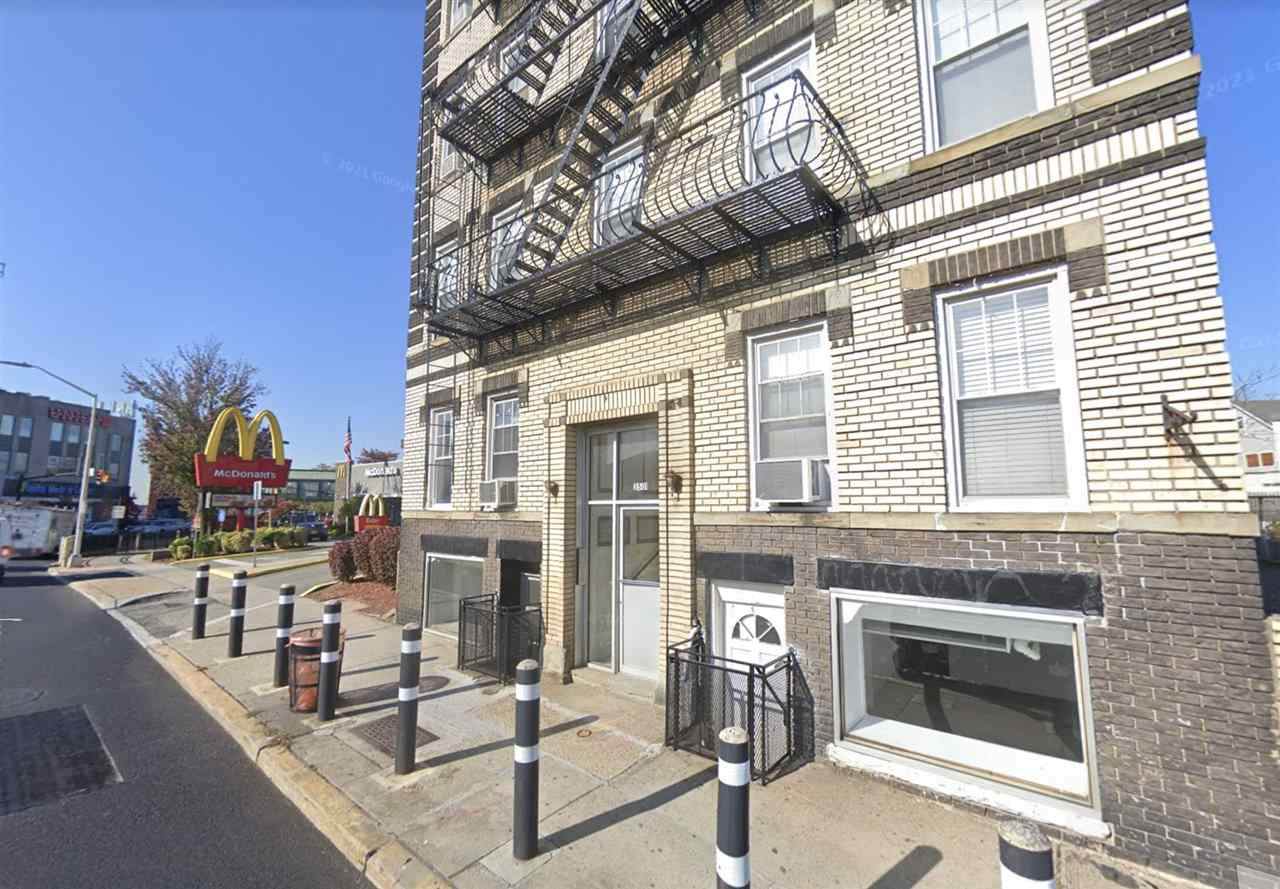 3501 Kennedy Blvd - Photo 1