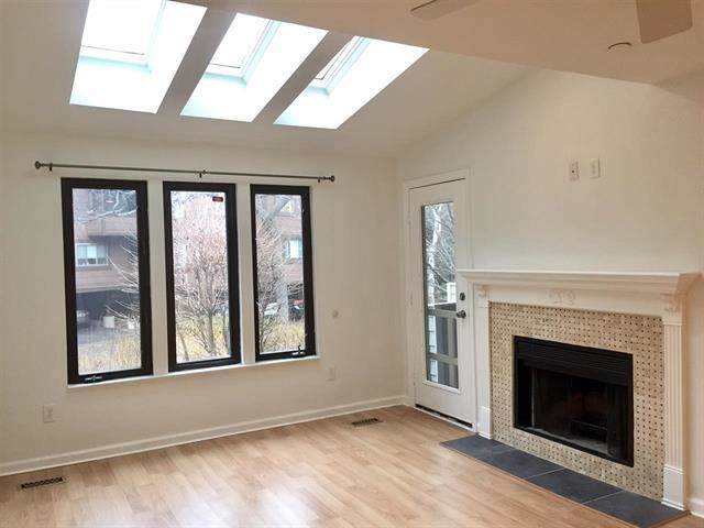 703 Mainsail Lane - Photo 1