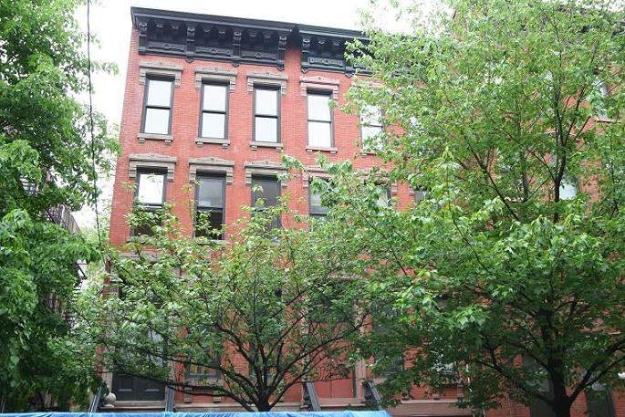 300 Barrow St - Photo 1