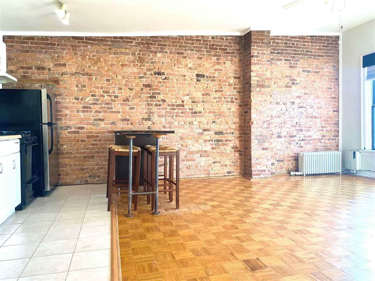 218 Newark Ave - Photo 1