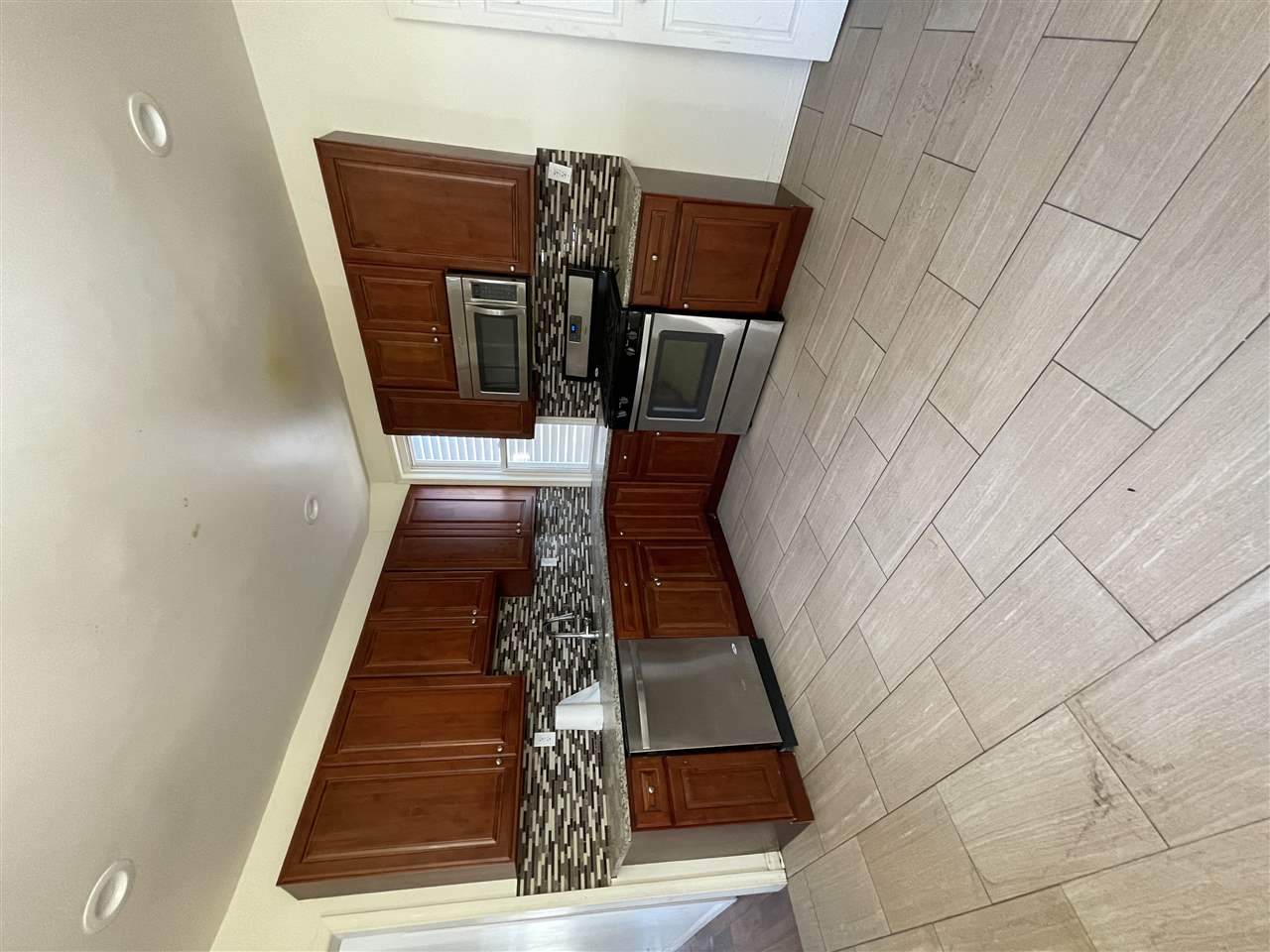 27 Armstrong Ave - Photo 1