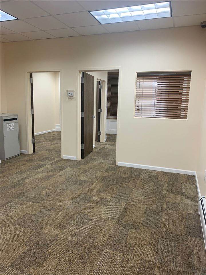 715 Washington St - Photo 1