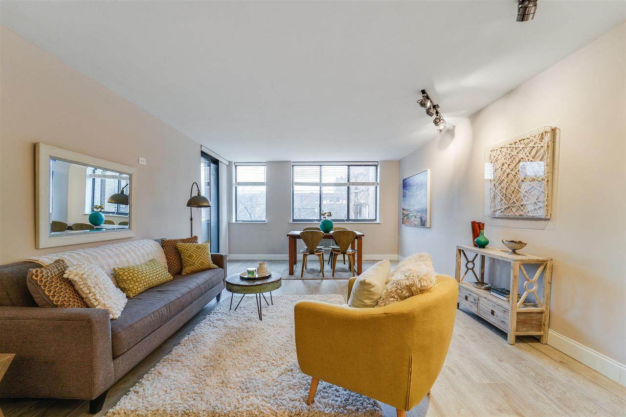 300 Newark St - Photo 1