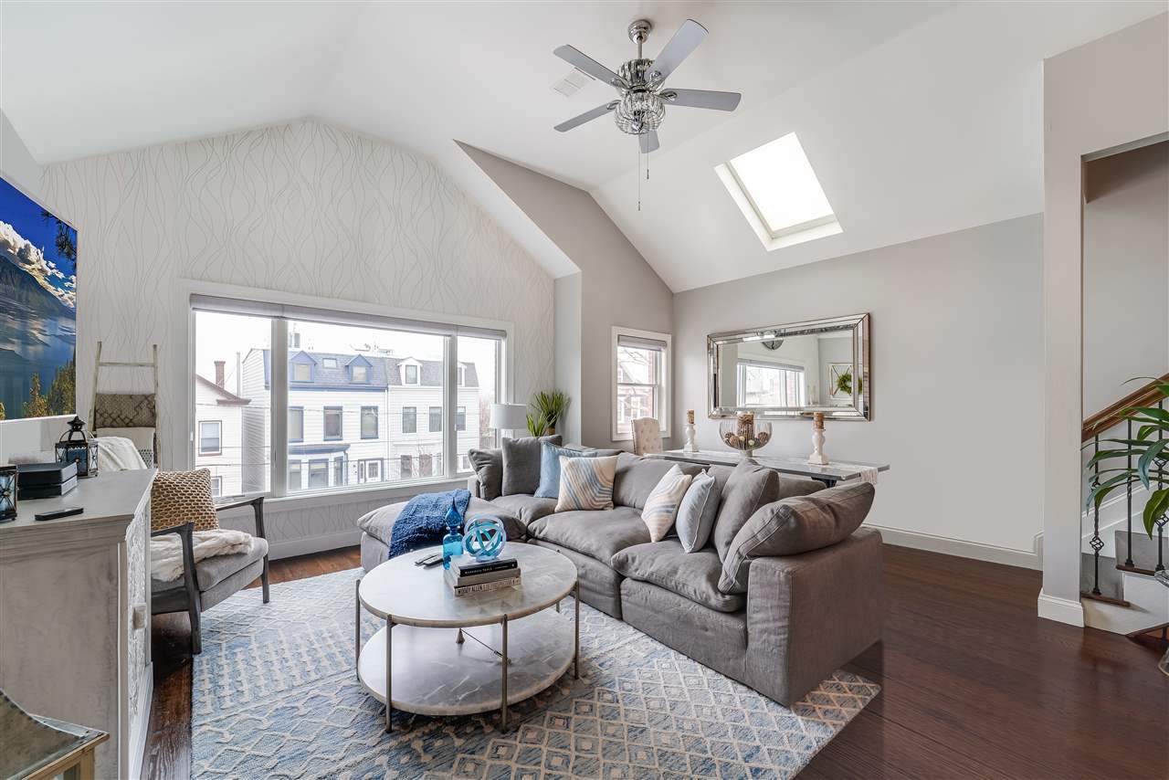 415 Ogden Ave - Photo 1