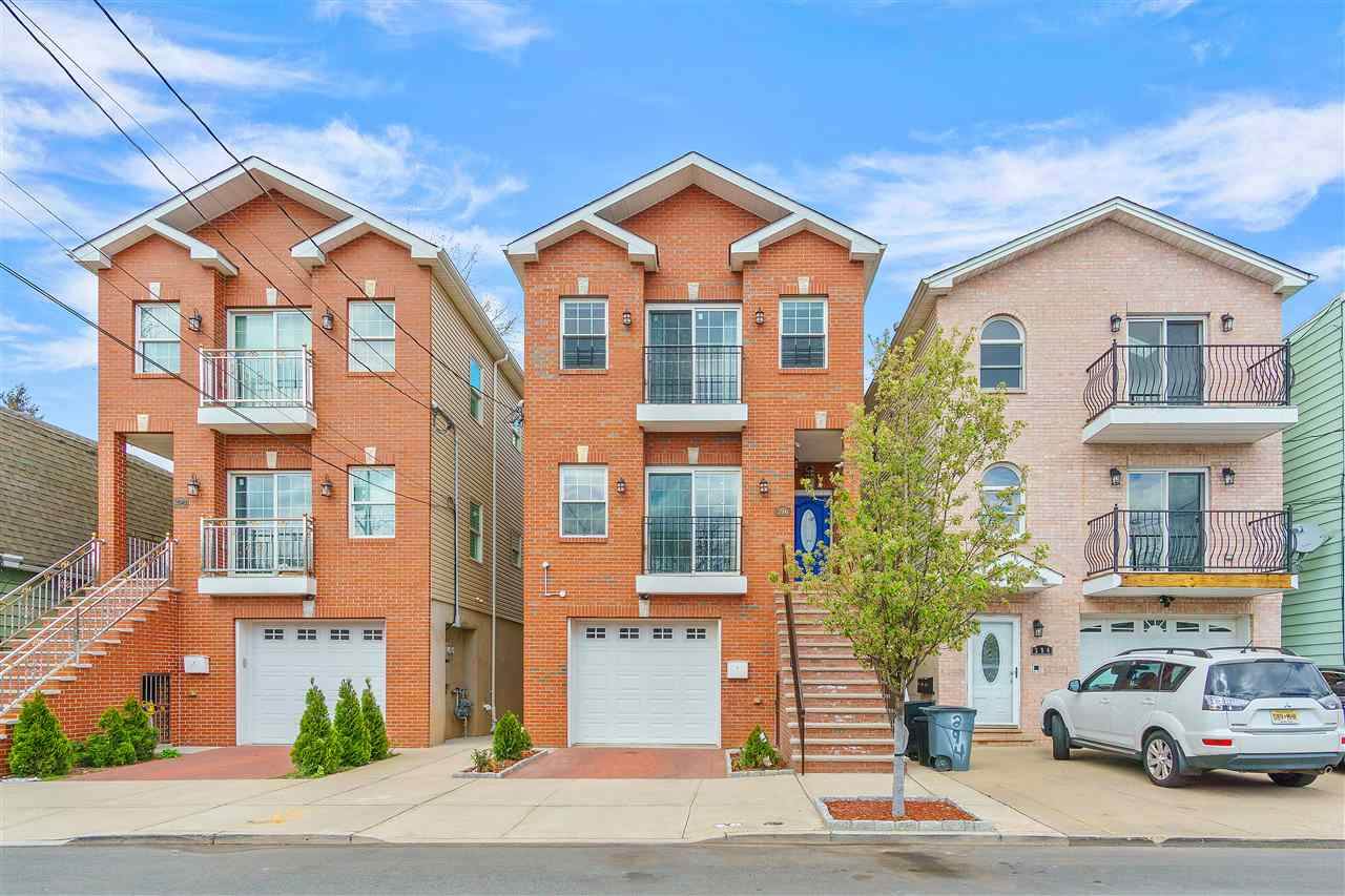 396 Virginia Ave - Photo 1