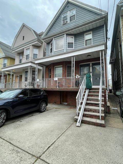 68 West 15Th St - Photo 1