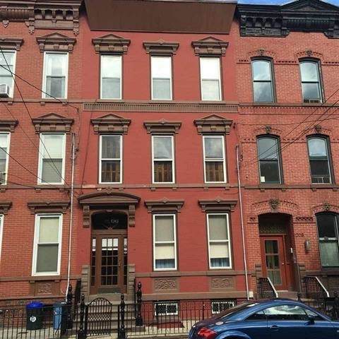 1206 Park Ave - Photo 1