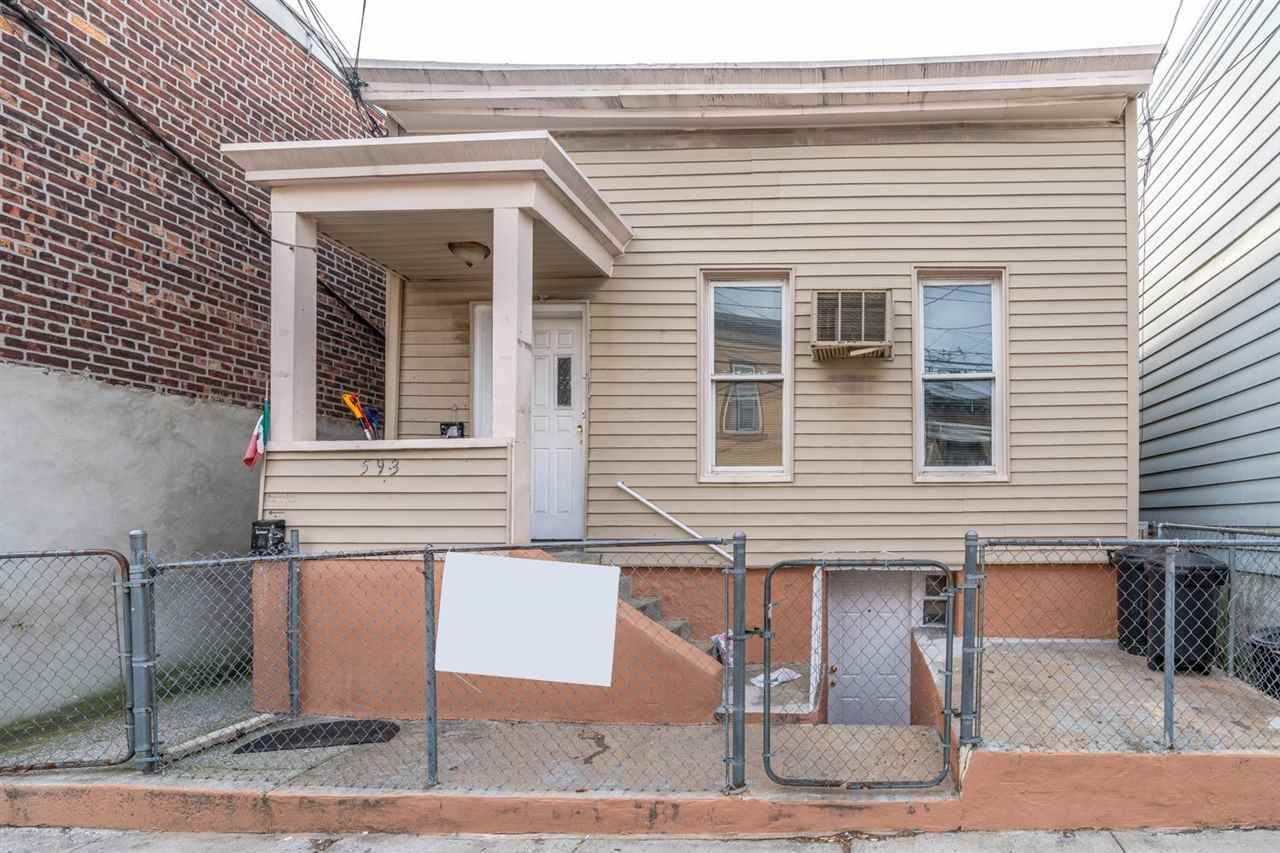 593 59TH ST - Photo 1