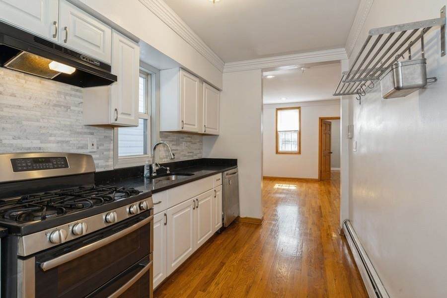 348 Palisade Ave - Photo 1