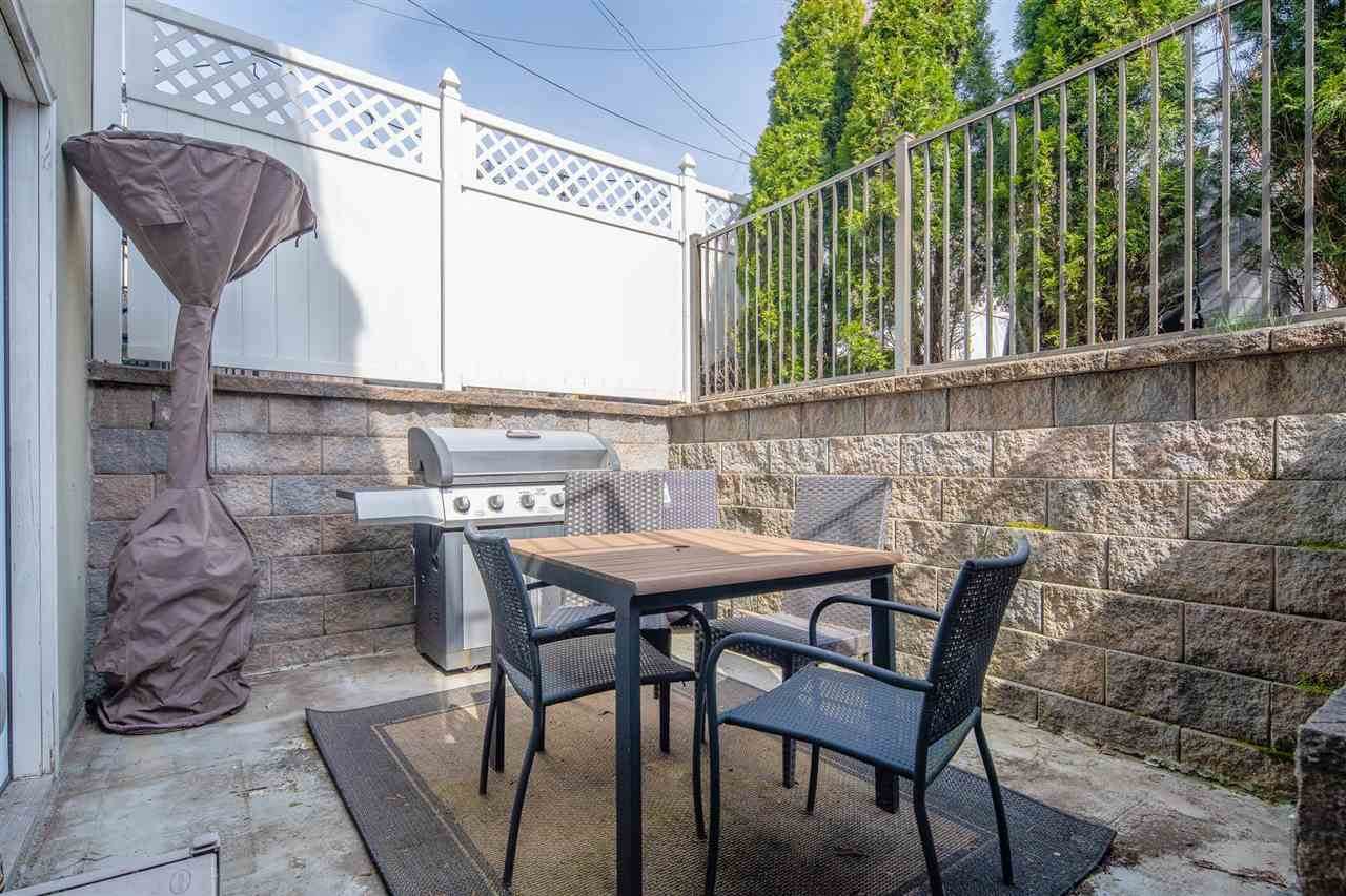 827 Garden St - Photo 1