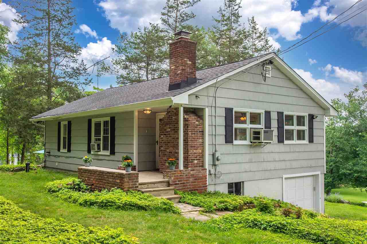 13 Valley Pl - Photo 1