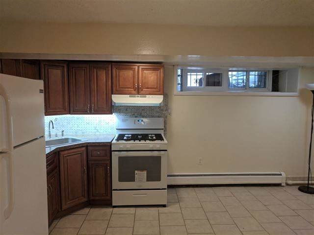 134 Gifford Ave - Photo 1
