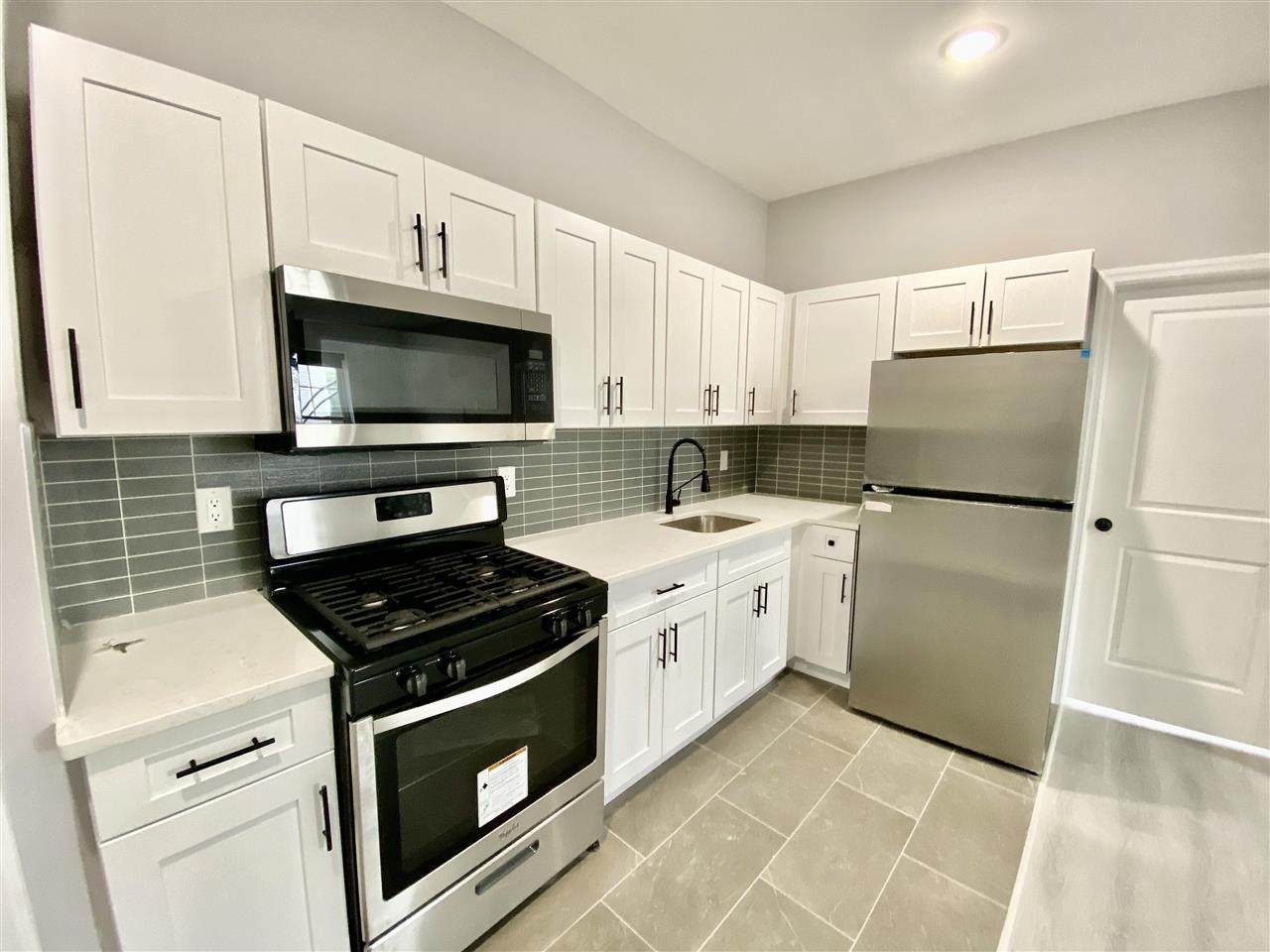 131 Monticello Ave - Photo 1