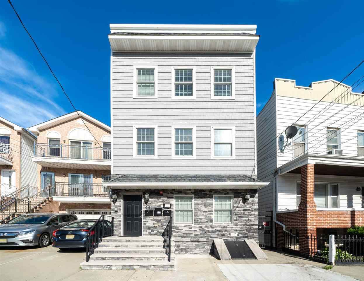 44 Bryant Ave - Photo 1