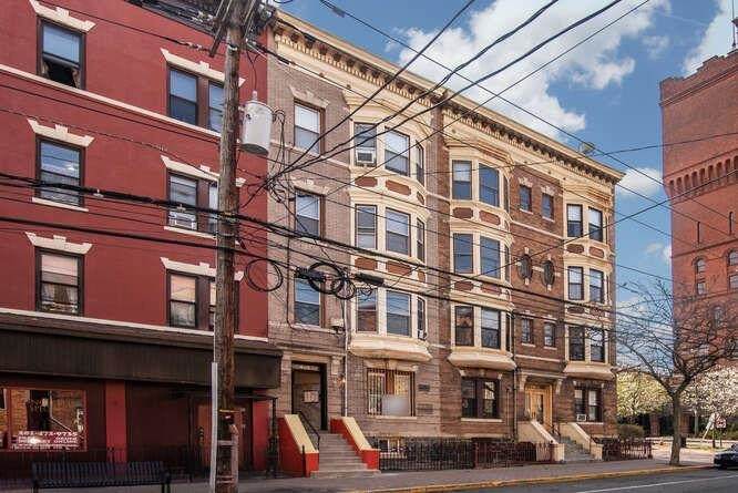 4110 Park Ave - Photo 1