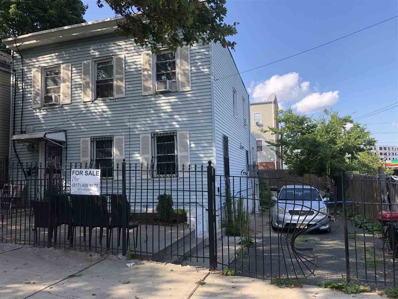 12-14 Harmon St - Photo 1