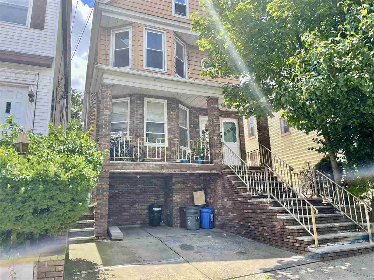82 West 55Th St - Photo 1