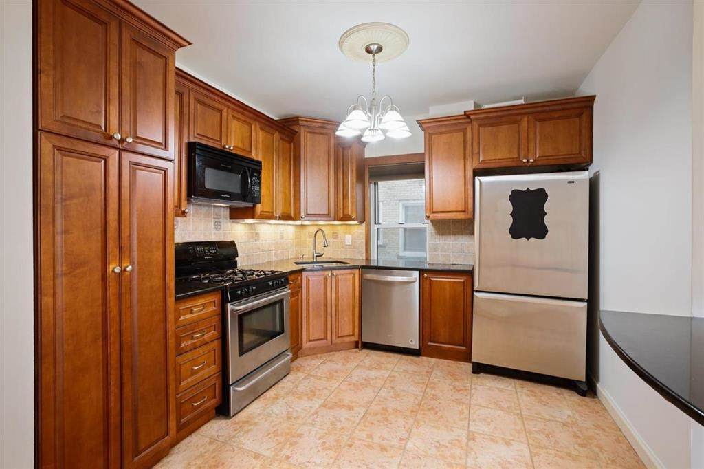 875 Blvd East - Photo 1