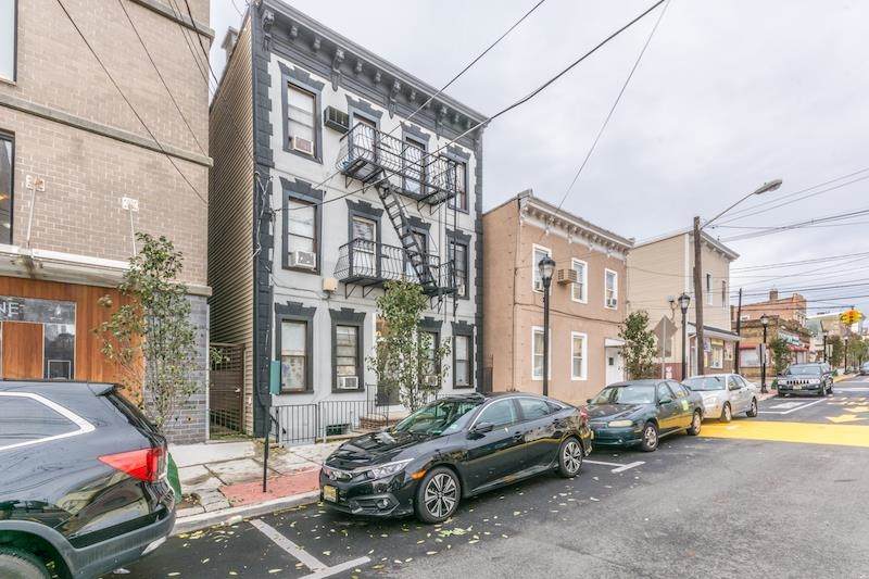 131 43RD ST - Photo 1