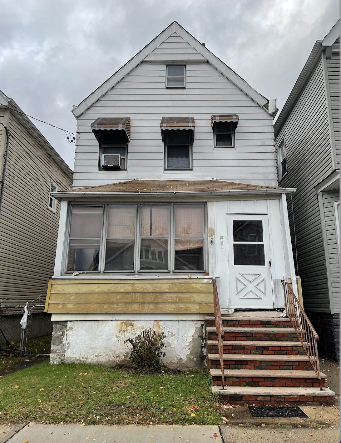 279 Highland Ave - Photo 1