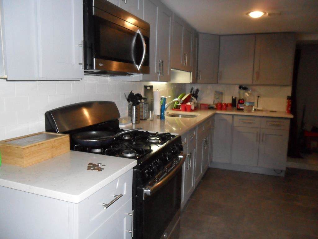 21 Wright Ave - Photo 1