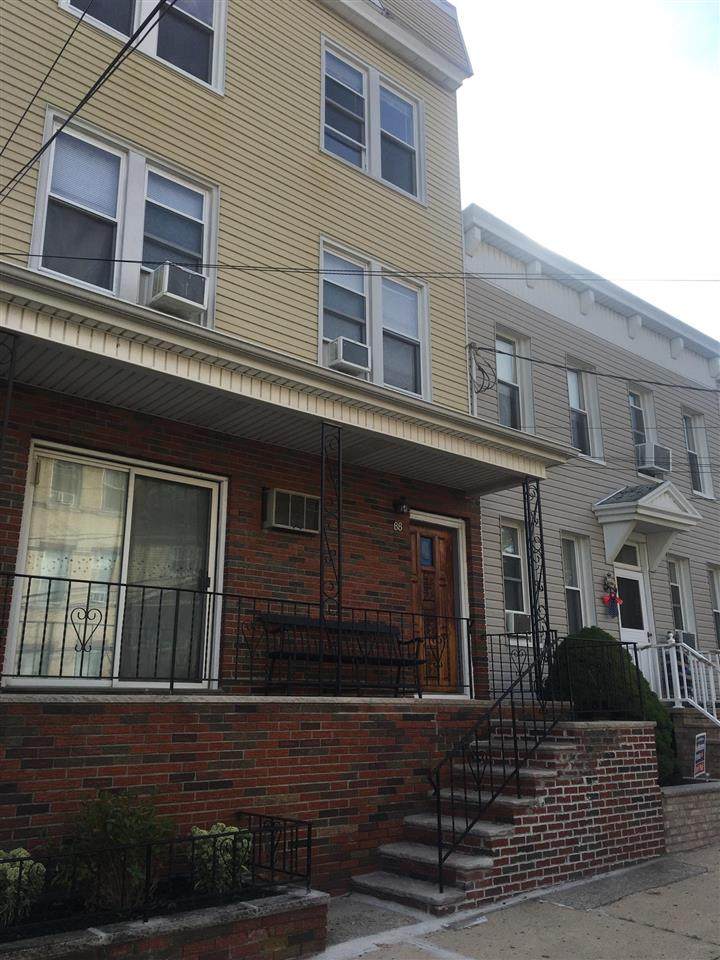 88 East 27Th St - Photo 1