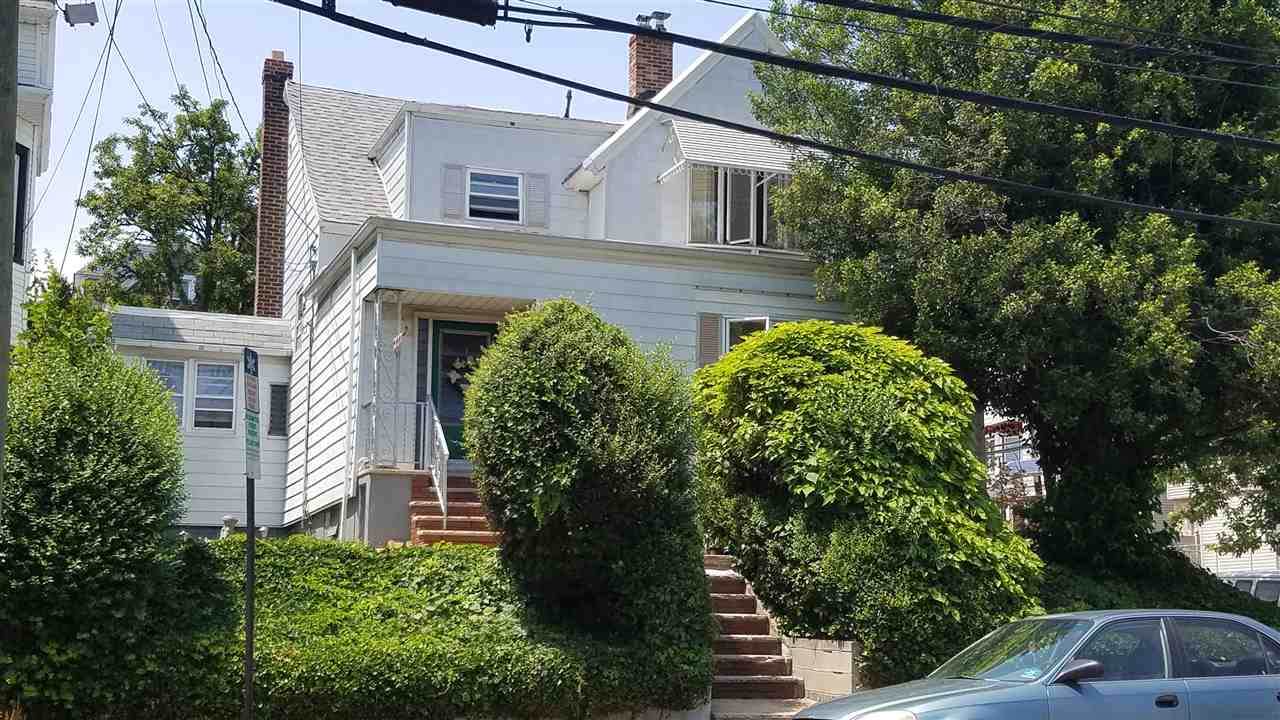 683 Avenue E - Photo 1