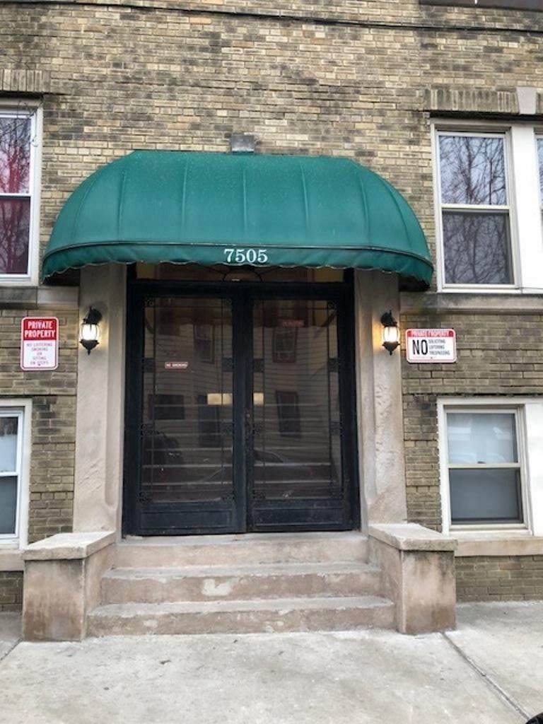 7505 Palisade Ave - Photo 1