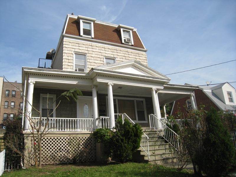 104 Fairview Ave - Photo 1