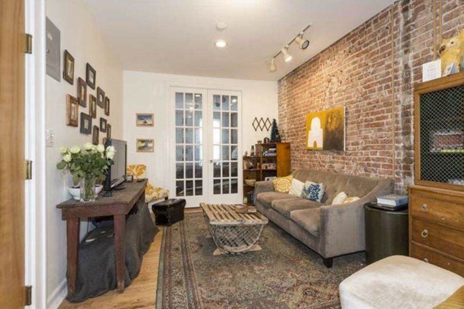 257 11TH ST - Photo 1