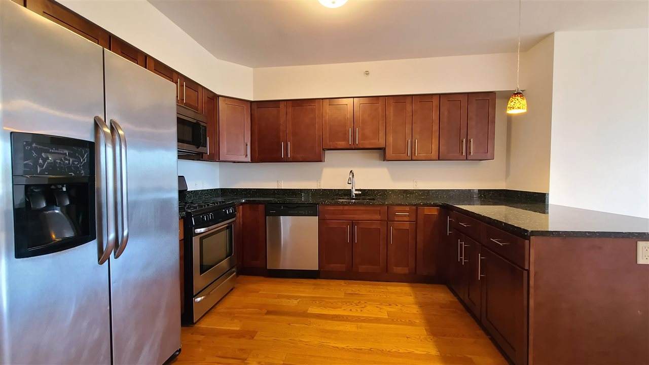 125 43RD ST - Photo 1