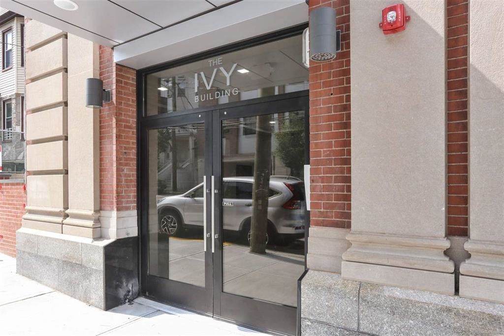 4710 Park Ave - Photo 1