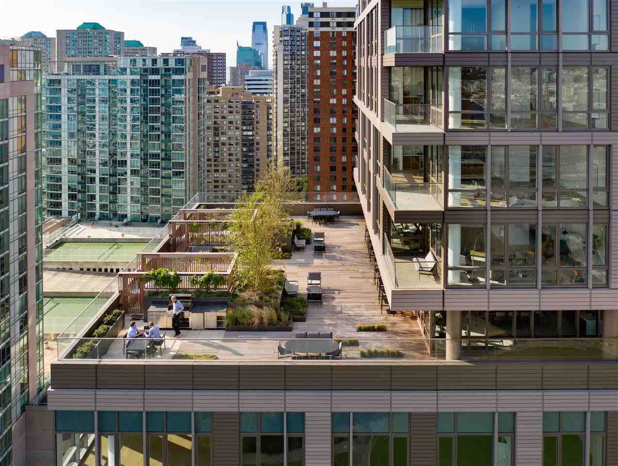 75 Park Lane South - Photo 1