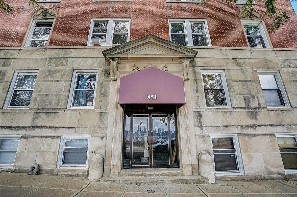 851 Blvd East - Photo 1