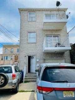 2 Emerson Ave - Photo 1