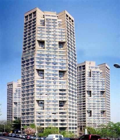 7000 Blvd East - Photo 1