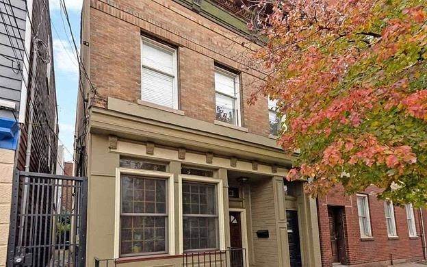 39 Coles St - Photo 1
