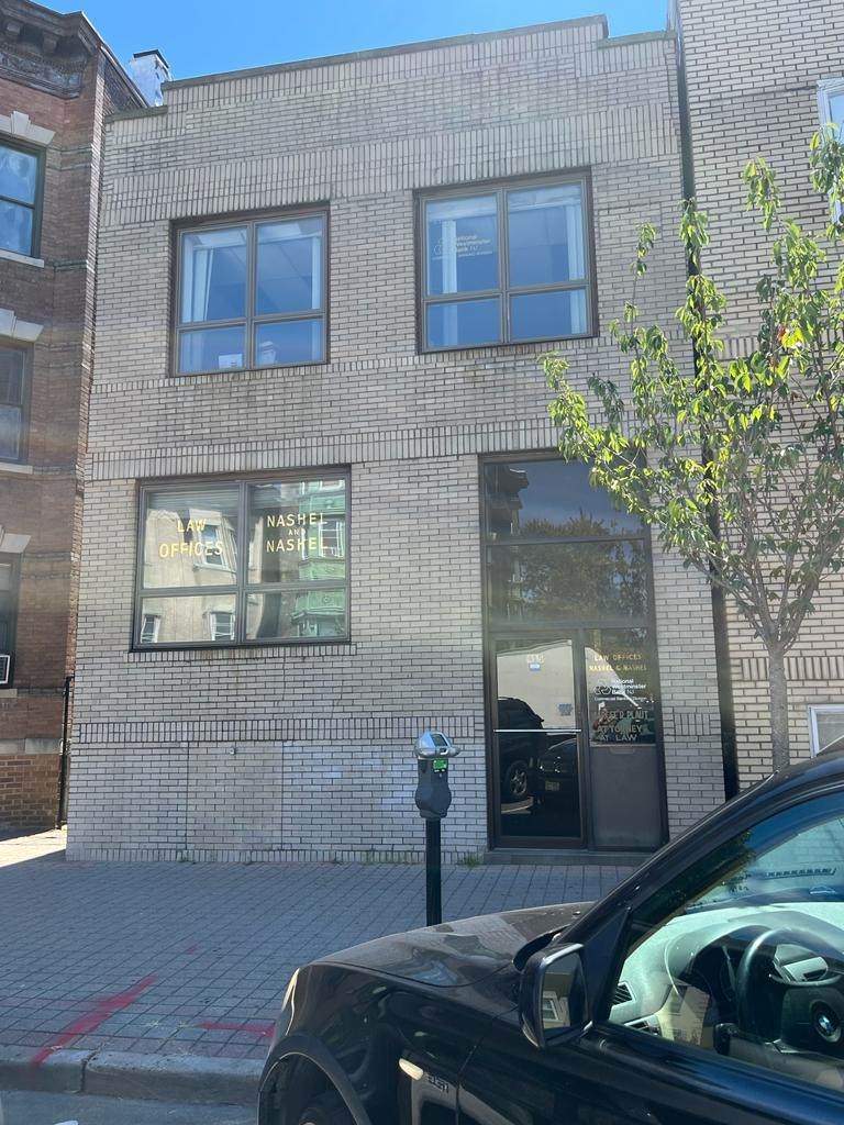 415 60TH ST - Photo 1