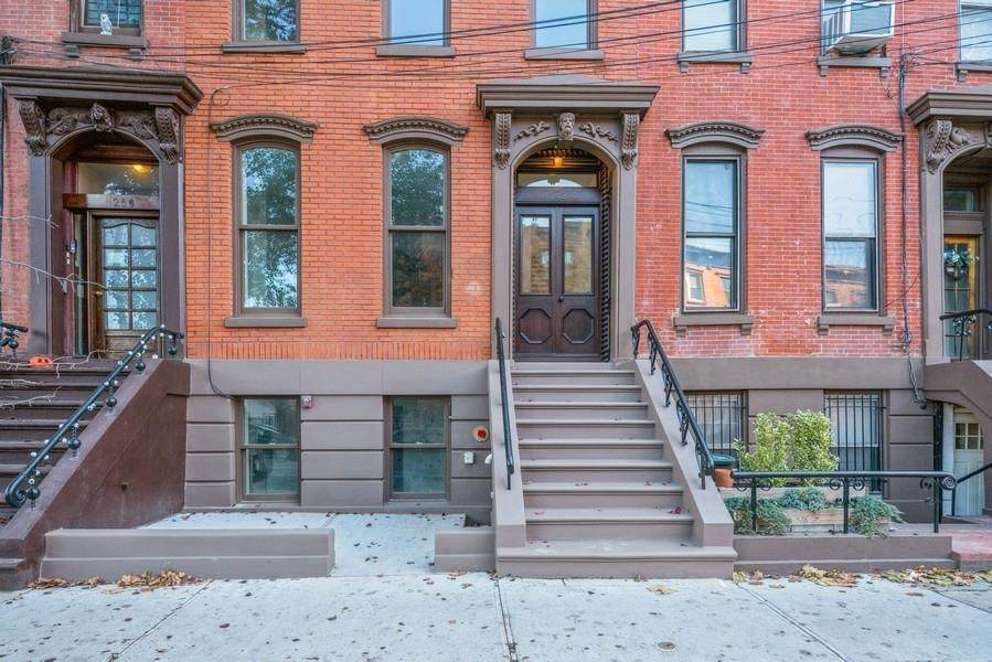 248 Grove St - Photo 1