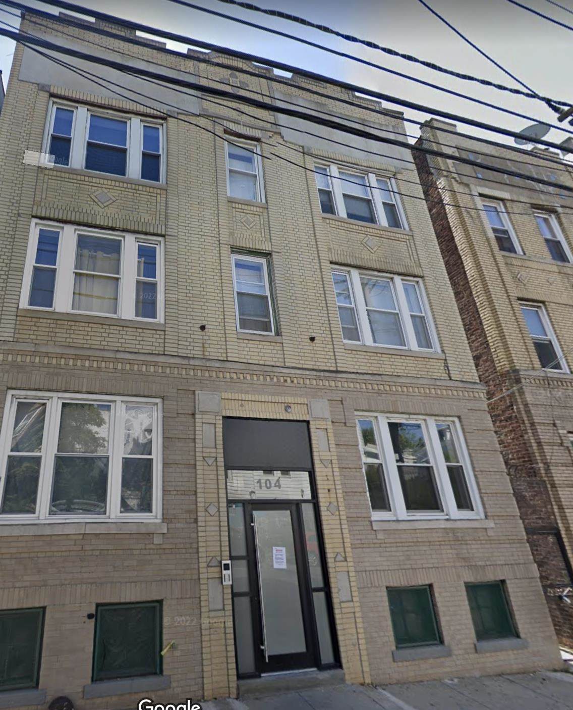 104 Baldwin Ave - Photo 1