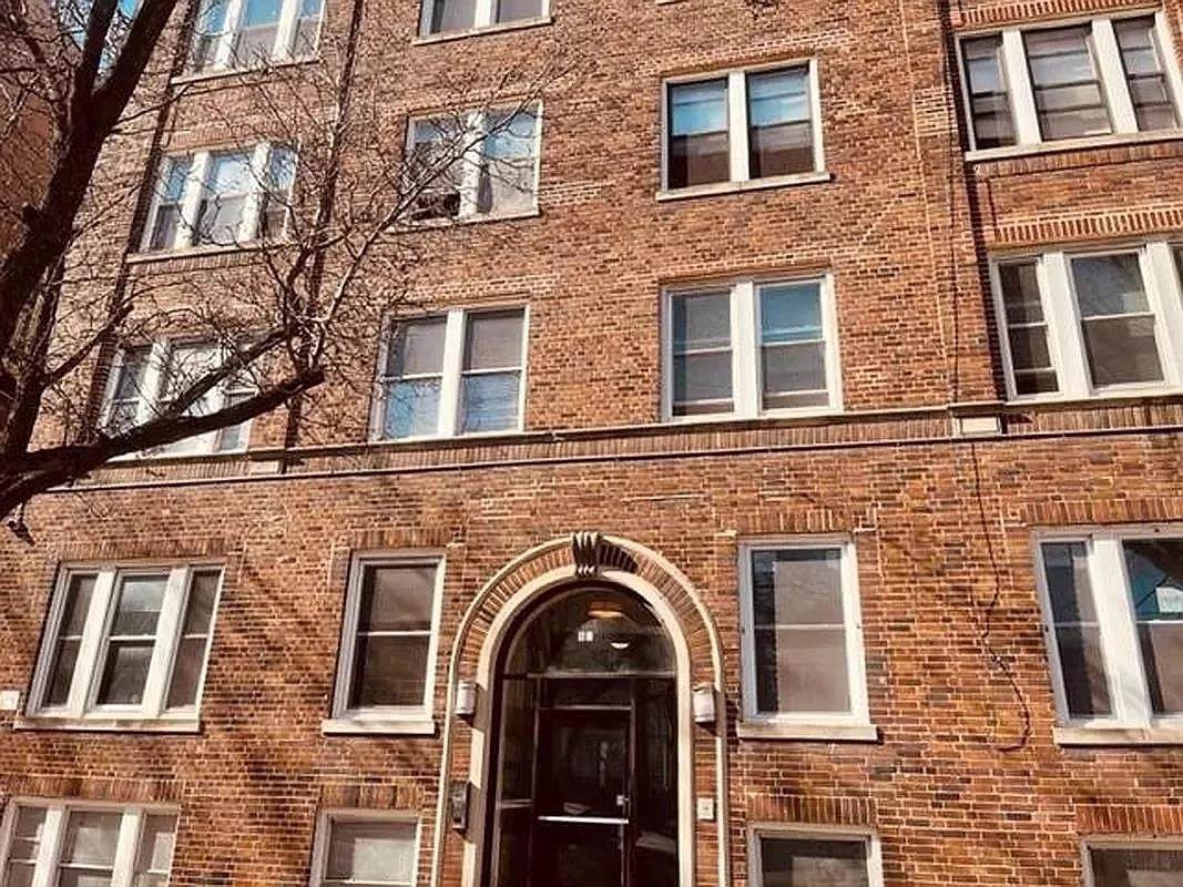 57 Corbin Ave - Photo 1