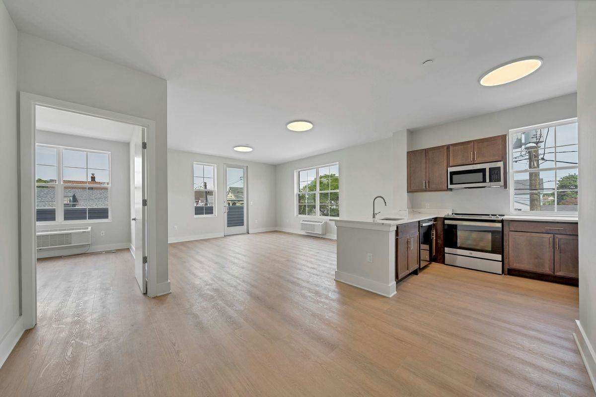 1 Center St - Photo 1