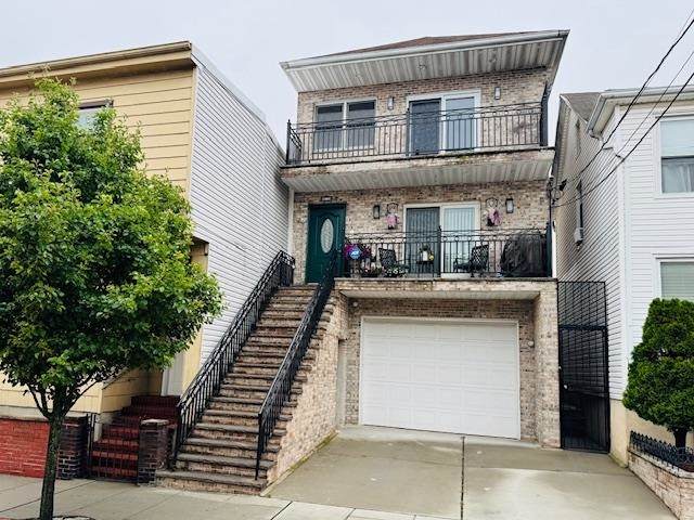 511 17TH ST - Photo 1